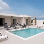 بيت للعطل Amouage *