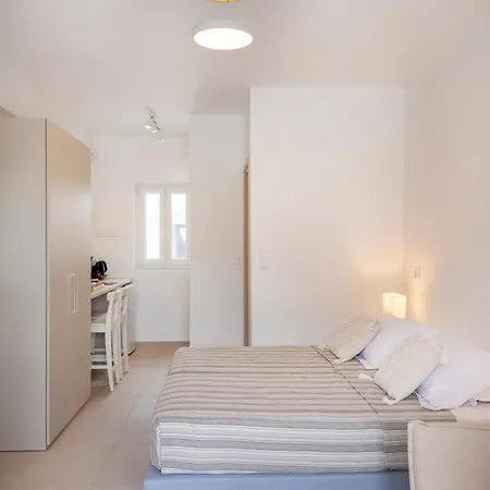 Amouage Holiday home *